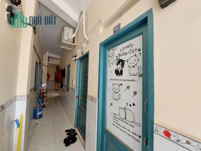 -	Bán gấp căn hộ DV 200m2 Hẻm xe hơi Vườn Lài Tân Phú chỉ 18,5 tỷ.