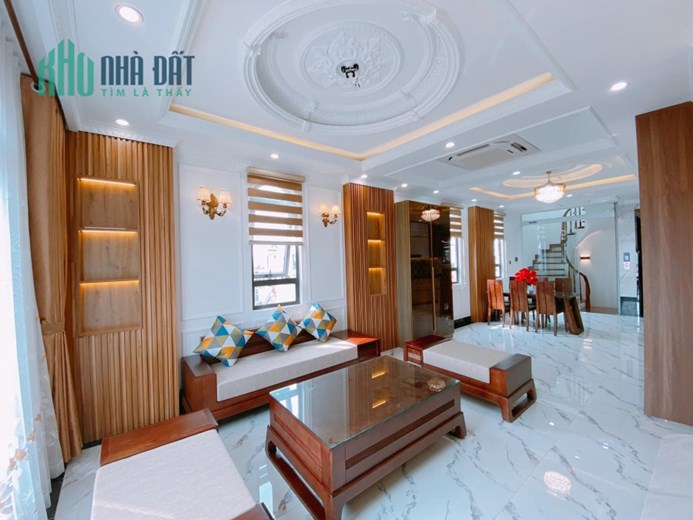 CHÍNH CHỦ CẦN BÁN NHÀ VIỆT HƯNG 50M 6 TẦNG MT 4M GIÁ 9.6 TỶ LONG BIÊN
