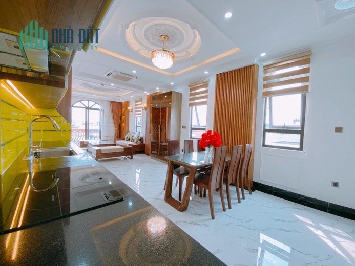 CHÍNH CHỦ CẦN BÁN NHÀ VIỆT HƯNG 50M 6 TẦNG MT 4M GIÁ 9.6 TỶ LONG BIÊN