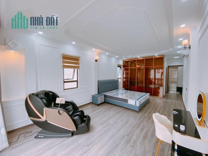 CHÍNH CHỦ CẦN BÁN NHÀ VIỆT HƯNG 50M 6 TẦNG MT 4M GIÁ 9.6 TỶ LONG BIÊN