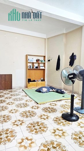 Bán nhà Tô Hoàng - Hai Bà Trưng 70 * 3 Tầng sổ đủ  giá 3.7 Tỷ
