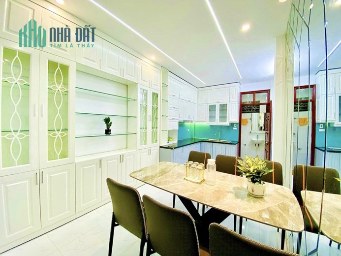 Bán gấp nhà Khương Đình Thanh Xuân 50m 4 tầng mặt tiền 4m ngõ thông gần phố nhỉnh 5 tỷ lh