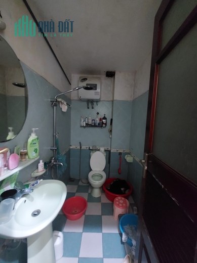 Bán gấp nhà mặt ngõ Khương Đình 52m 4 tầng 4 ngủ ngõ thông kinh doanh ô tô đỗ cửa nhỉnh 6 tỷ
