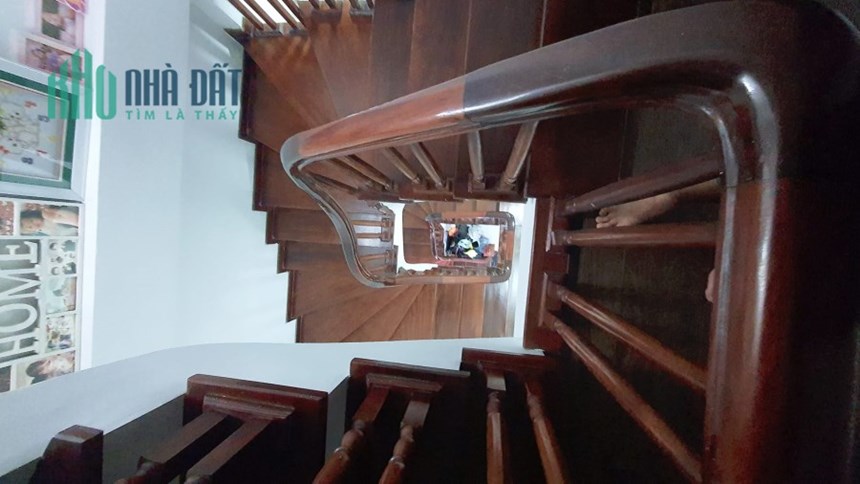 Bán nhà Vĩnh Hưng Hoàng Mai 36M2*5 Tầng giá 3.3 Tỷ