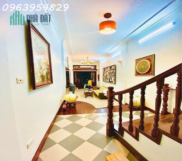 BÁN NHÀ ĐÊ LA THÀNH, QUẬN ĐỐNG ĐA, 25M RA MẶT PHỐ, BA GÁC ĐỖ CỬA, 2 THOÁNG, NGÕ THÔNG, CHỈ 6.9 TỶ