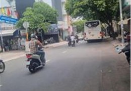Bán nhà 4 tầng mặt tiền Lê Thị Riêng chỉ 20 tỷ nhỉnh
