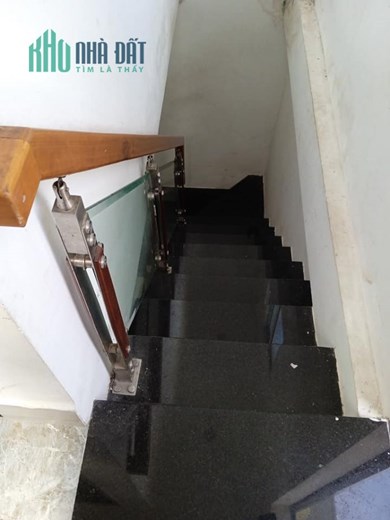 Nhà gần MT Lý Thái Tổ, DT 39m2, 2 căn 2 tầng, chỉ 1.55 tỷ