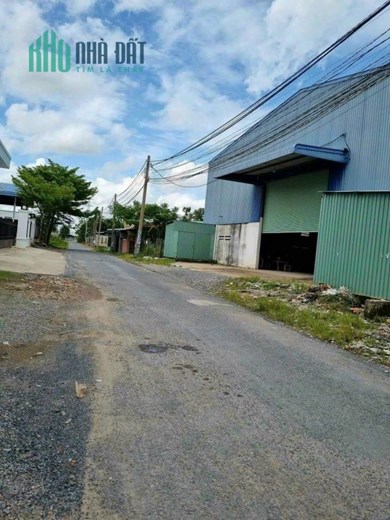 BÁN XƯỞNG XÂY SẴN Ở TỈNH LỘ 825, ĐỨC HÒA