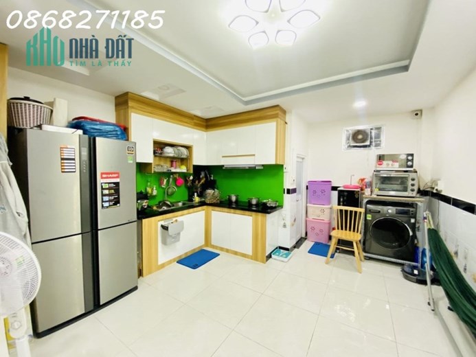 Bán Nhà Quận 12, HXH Tân Chánh Hiệp, 2 Tầng, 44M2, Nhà Đẹp Lung Linh, Chỉ 3 Tỷ 3.