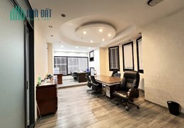 MẶT TIỀN ĐƯỜNG SỐ 37, QUẬN 7, 8X20M, 3 TẦNG, LỘ TRƯỚC NHÀ 15M, CÓ VỈA HÈ, NHĨNH 20 TỶ