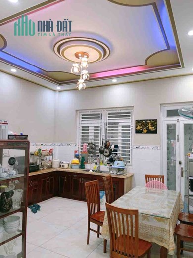 Ngộp Bank  Bán Gấp Mặt Tiền Kinh Doanh  Linh Xuân Thủ Đức, 105m2 Chỉ 12.x Tỷ, 5Tầng, KD Siêu Đỉnh