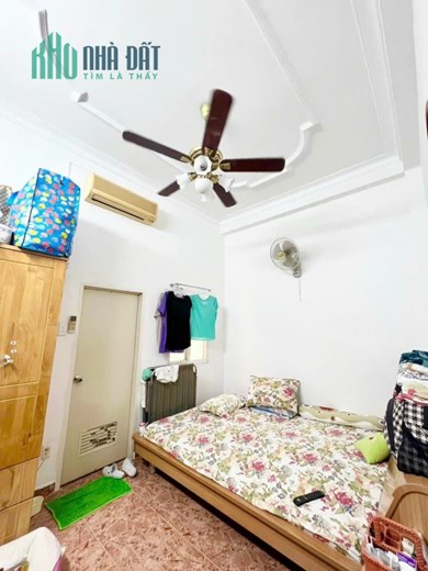 Nhà bán 4 Tầng BTCT , 50m2 , Sát HXH, Lê Văn SỸ Phú Nhuận , Giá 7.6 Tỷ .