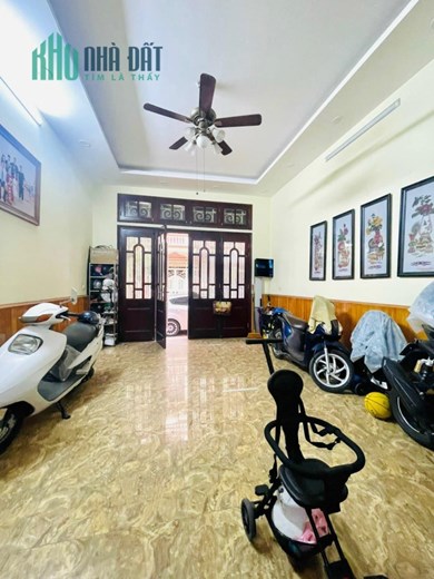 Bán nhàn phân lô KĐT Đại Kim - Nguyễn Cảnh Dị 55m, 5 tầng, Mt 4.5m, vỉa hè, oto 11.4 tỷ