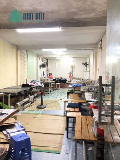 Bán nhà Mặt phố Nguyễn Văn Linh, Vỉa hè, KD, 125m2, chỉ 71 tr/m2.