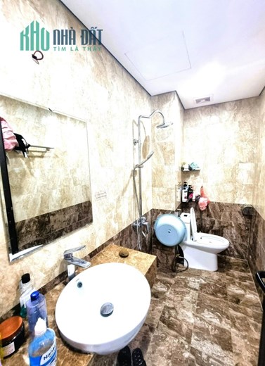 Mỹ Đình, Nam Từ Liêm 73m2 7 tầng thang máy cho thuê 80 tr/tháng