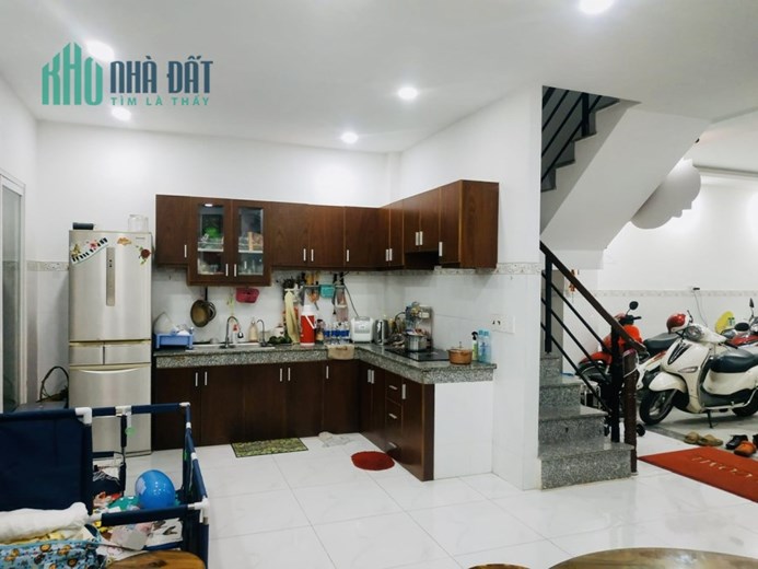 XE HƠI NGỦ TRONG NHÀ - 70M NỞ HẬU 4 TẦNG 6 PHÒNG NGỦ CHỈ 5.6 TỶ