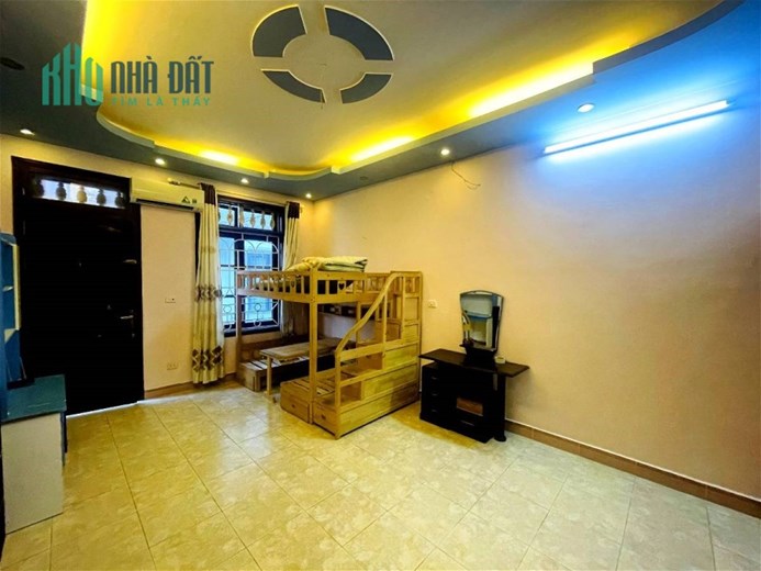 Nhà Phố Nguyễn Trãi, Quận Thanh Xuân 40m2 chỉ 6.8 tỷ, Ngõ Ô TÔ Kinh Doanh TỐT
