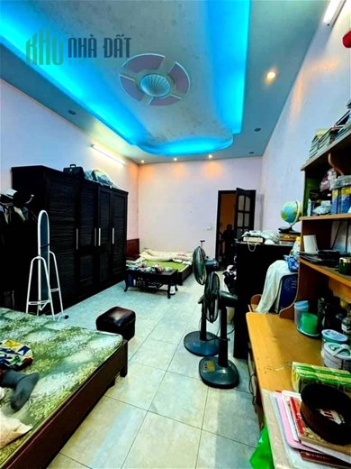 Nhà Phố Nguyễn Trãi, Quận Thanh Xuân 40m2 chỉ 6.8 tỷ, Ngõ Ô TÔ Kinh Doanh TỐT