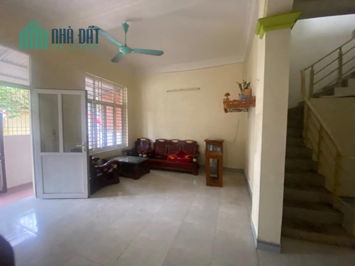 CẦN CHO THUÊ NHÀ LẠC THỊ 5 TRIỆU/THÁNG 90M2, 2 TẦNG, 4 NGỦ, 2 WC
