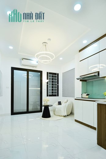 Bán Chung cư mini Minh Khai, căn 1-3Pn ,siêu thoáng sáng, giá chỉ hơn 700tr, full đồ,  ở ngay