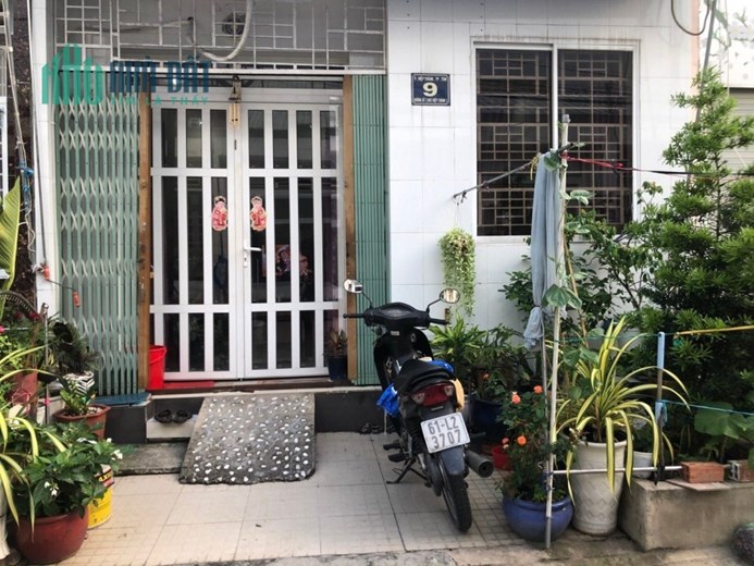 CHÍNH CHỦ CẦN BÁN NHÀ GẦN BỆNH VIỆN TỈNH.