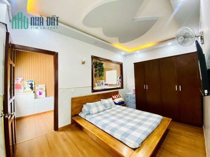 Cho thuê nhà hẻm 23 Nơ Trang Long, 3 tầng,4phong , 16 triệu, kinh doanh tự do