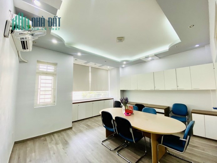 Cho thuê nhà hẻm 23 Nơ Trang Long, 3 tầng,4phong , 16 triệu, kinh doanh tự do