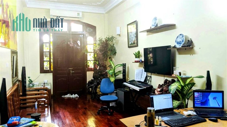 Mặt Phố Khương Trung, Kinh Doanh 60m2, 5 tầng, chỉ 10.8 tỷ, trung tâm Thanh Xuân