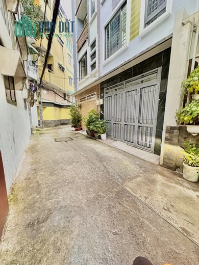 Bán Nhà Lê Văn Sỹ  - Quận Phú Nhuận - 56m2 - 4 Tầng - Gía Chỉ nhỉnh 7Tỷ.