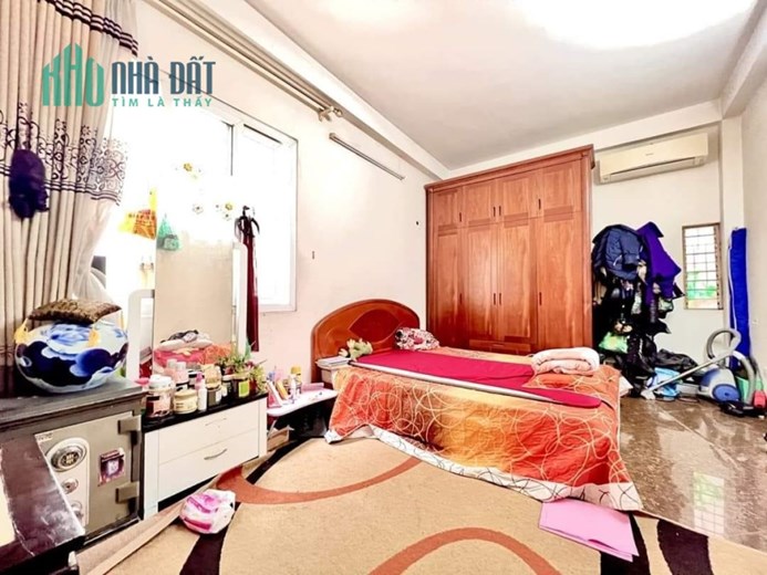 Bán nhà 191 Minh Khai - HBT 56m, 5 tầng, Mt 5m, 3 thoáng, dân xây, ô chờ thang máy, 6 tỷ.