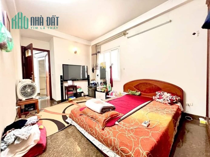 Bán nhà 191 Minh Khai - HBT 56m, 5 tầng, Mt 5m, 3 thoáng, dân xây, ô chờ thang máy, 6 tỷ.