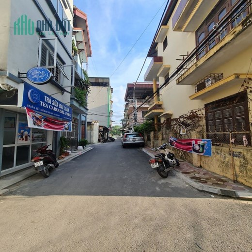Rẻ Bất Ngờ, Nhà 75m2, 300m2 sàn chỉ 8 tỷ rưỡi tại Trâu Quỳ, Gia Lâm. Lh 0989894845