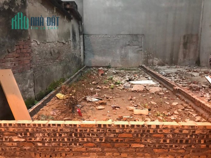 CHÍNH CHỦ  Cần Bán Lô Đất Đẹp VỊ Trí Tại  Ngõ 26 Phố Tư Đình