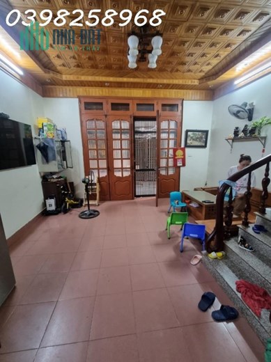 BÁN NHÀ THỊNH QUANG, 33m2x 5T, MT5.3m, Ô TÔ ĐỖ CỔNG, LÔ GÓC, KINH DOANH, CHỈ NHỈNH 4 TỶ