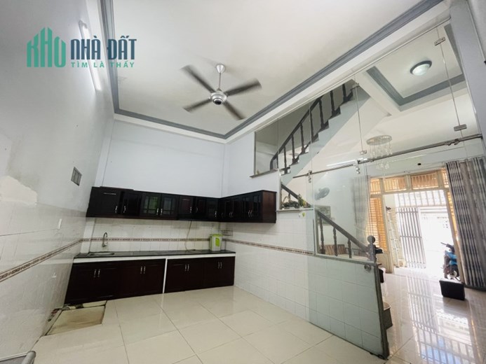 Bán nhà 1/ Thống Nhất, HXH, 60m,  2 tầng BTCT chỉ 4.2 tỷ TL