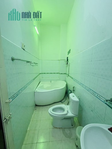 Bán nhà 1/ Thống Nhất, HXH, 60m,  2 tầng BTCT chỉ 4.2 tỷ TL