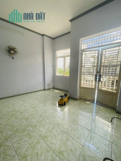 Bán nhà 1/ Thống Nhất, HXH, 60m,  2 tầng BTCT chỉ 4.2 tỷ TL