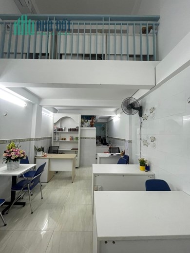 NHÀ NGAY SÁT MẶT TIỀN - 5 TẦNG - HẺM NHỰA 5M -- ĐANG CHO CTY THUÊ 30 TRIỆU/ THÁNG - 1O TỶ