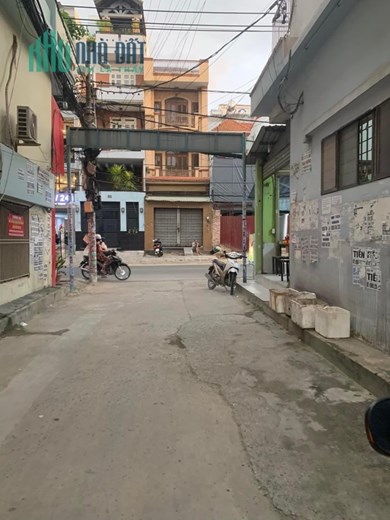 ĐƯỜNG D5 BÌNH THẠNH - VỊ TRÍ CỰC ĐẸP - HẺM XE HƠI THÔNG - KHU HIẾM NHÀ BÁN.