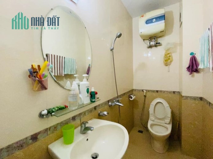 49m 6 Tầng Mặt Tiền 11m Nhỉnh 10 Tỷ Lô Góc Ô Tô 16 Chỗ Dừng Đỗ Ngày Đêm Phố Nguyễn Văn Huyên Cầu