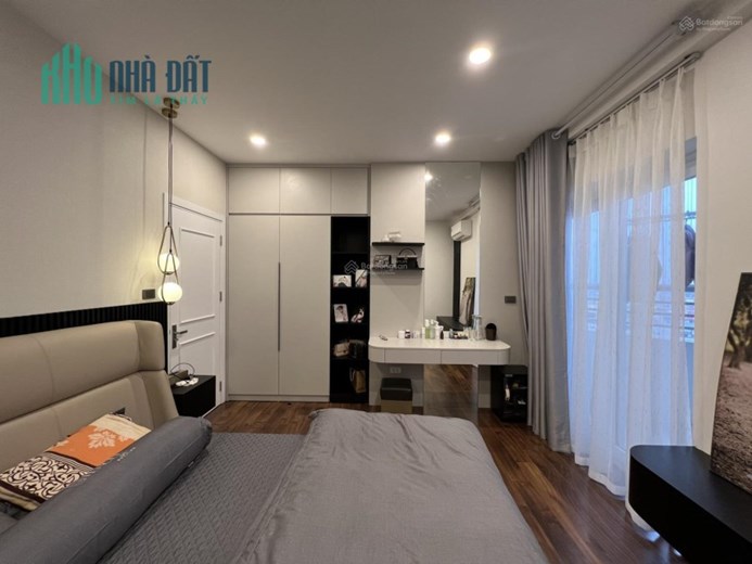 Căn hộ mới bàn giao, nội thất cao cấp rộng 127m2, chỉ cần hơn 1 tỷ nhận nhà ở luôn, vay 0% lãi suất