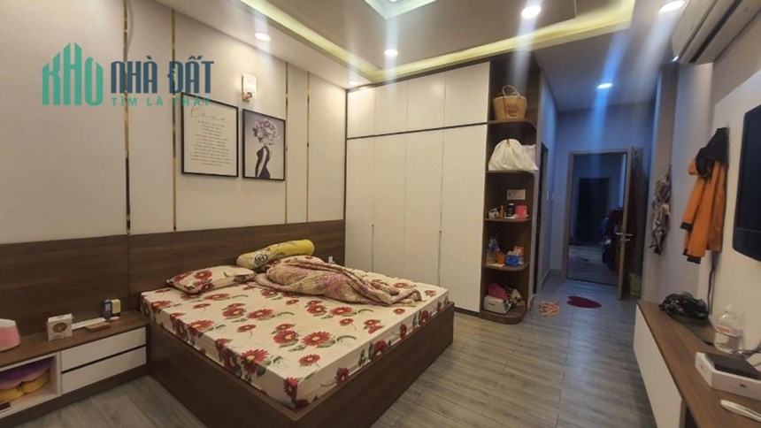 -	Bán nhà hẻm ô tô 3 tầng 4x20 Lũy Bán Bích Tân Phú chỉ 7,9 tỷ TL.