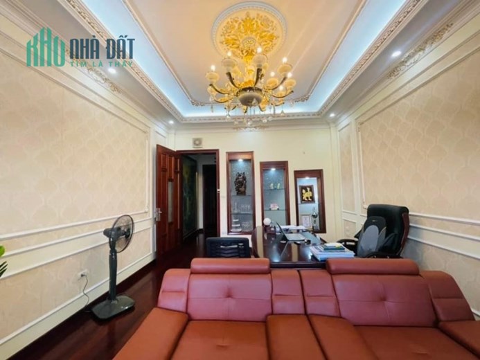 50m 6 Tầng Mặt Tiền 4.3m Phân Lô Vỉa Hè Đá Bóng Phố Nguyễn Thị Định Cầu Giấy. Nhà 2 Mặt Thoáng View