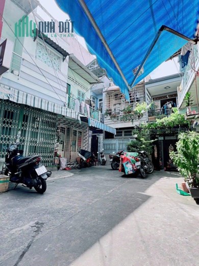NHÀ 22m2 Đoàn Văn Bơ, Quận 4 chỉ 2.7tỷ