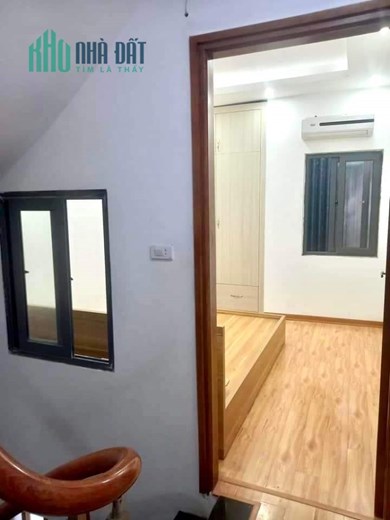 Mỹ Đình- 38m x 5T-8 phòng- DT300tr/năm-  chỉ 5 Tỷ 2