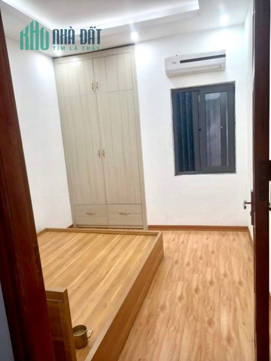 Mỹ Đình- 38m x 5T-8 phòng- DT300tr/năm-  chỉ 5 Tỷ 2