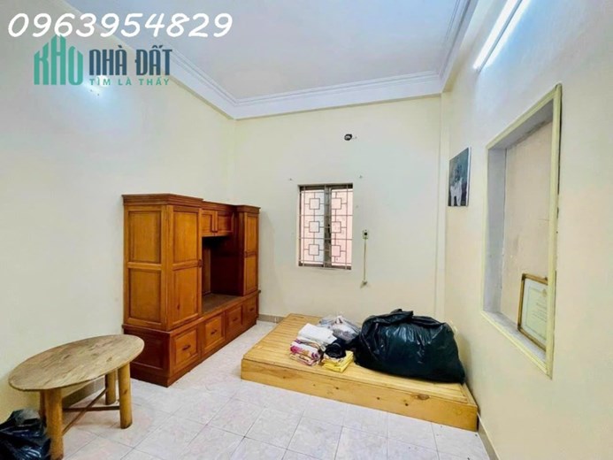 BÁN NHÀ MẶT NGÕ TRƯỜNG CHINH, QUẬN ĐỐNG ĐA, GẦN PHỐ,KHU PHÂN LÔ, NGÕ RỘNG 5M, THOÁNG TRƯỚC SAU, CHỈ