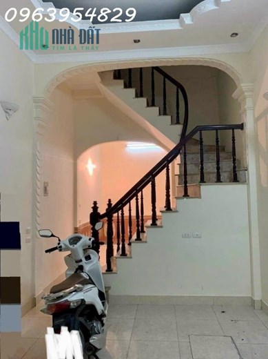 BÁN NHÀ TRƯỜNG CHINH, QUẬN ĐỐNG ĐA, NGÕ THÔNG TỨ TUNG, NHÀ DÂN XÂY CHẮC CHẮN, THÊM THÙNG SƠN LÀ