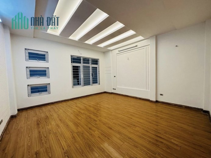 58m Mặt Tiền 4.4m Nhỉnh 6 Tỷ Phố Trần Duy Hưng Cầu Giấy. Khu Vực Kinh Doanh Tốt. Chủ Xây Tâm Huyết
