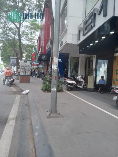 TÒA SIÊU PHẨM 8 TẦNG THANG MÁY MẶT PHỐ CHÙA BỘC- MT 11M - LÔ GÓC - 7 NỔI 1 HẦM- VỈA HÈ - 100M2X8T -